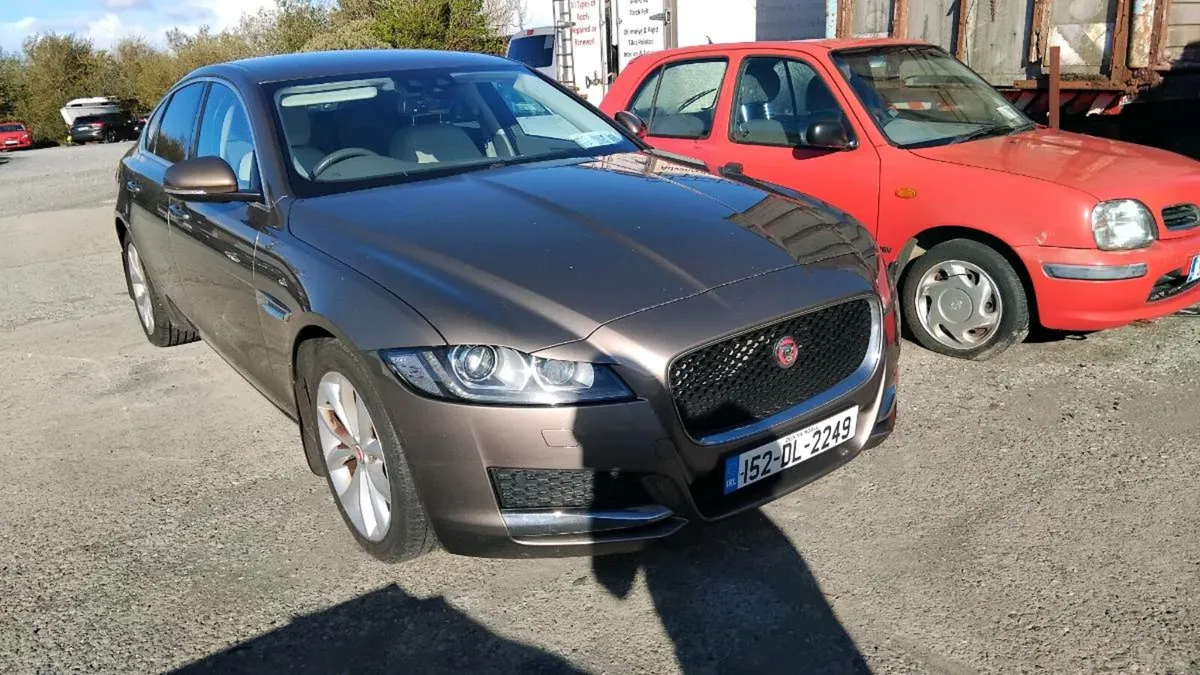 SPOTLESS JAGUAR XF LOW MILES - Image 4