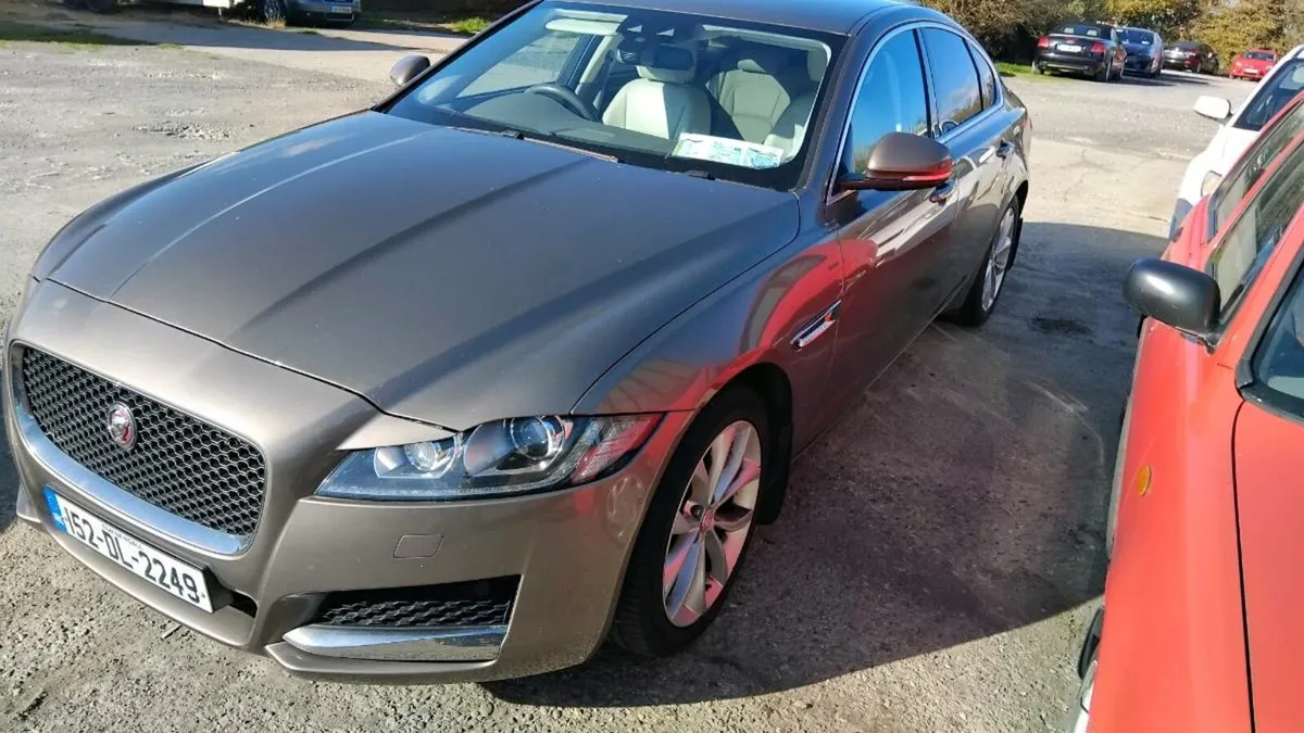 SPOTLESS JAGUAR XF LOW MILES - Image 1
