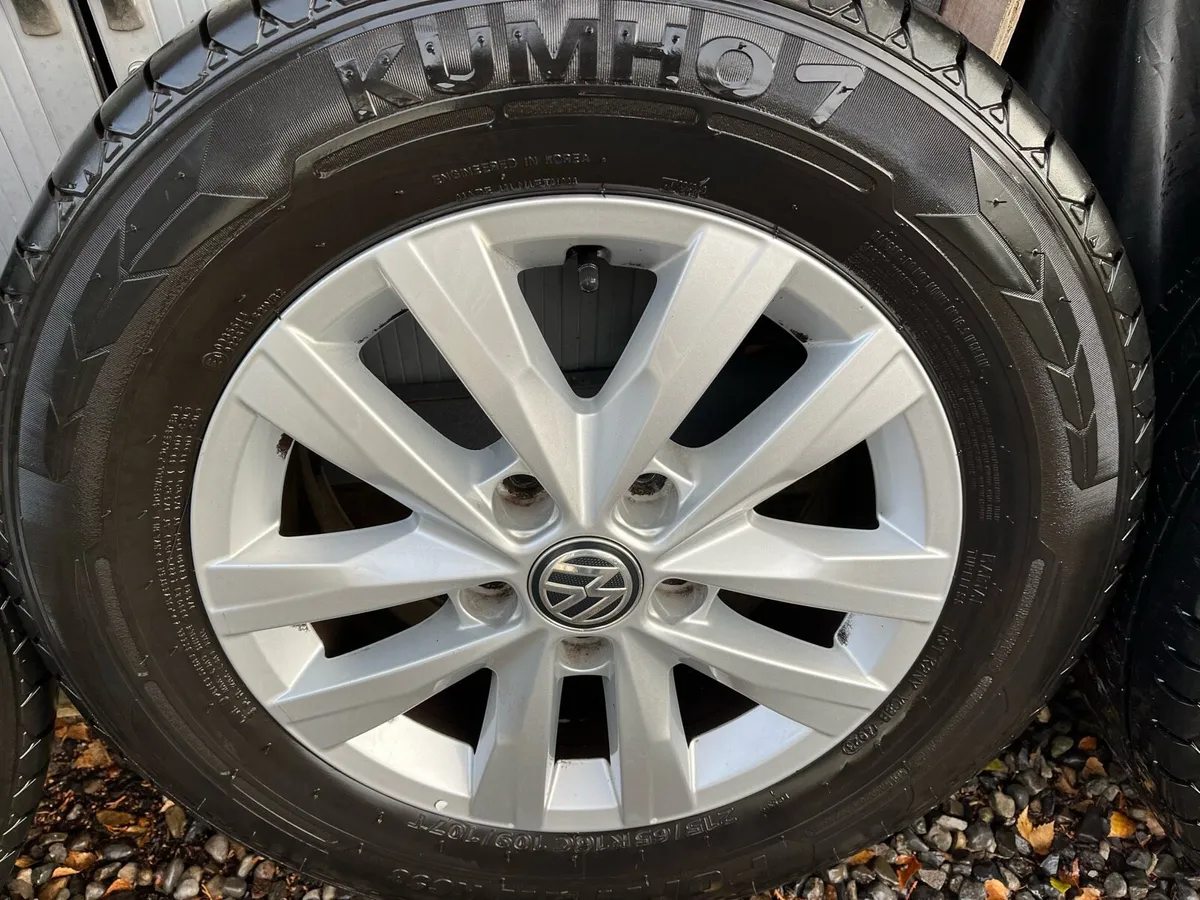 VW T5 T6 ALLOYS AND KUMHO TYRES - Image 4