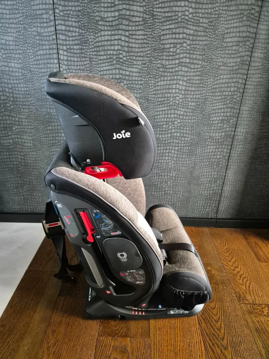 Child seat - Image 2