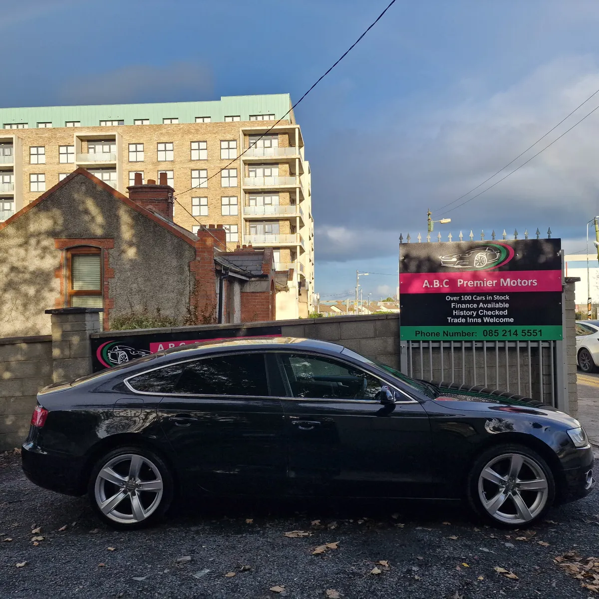 Audi A5 2011 - Image 2