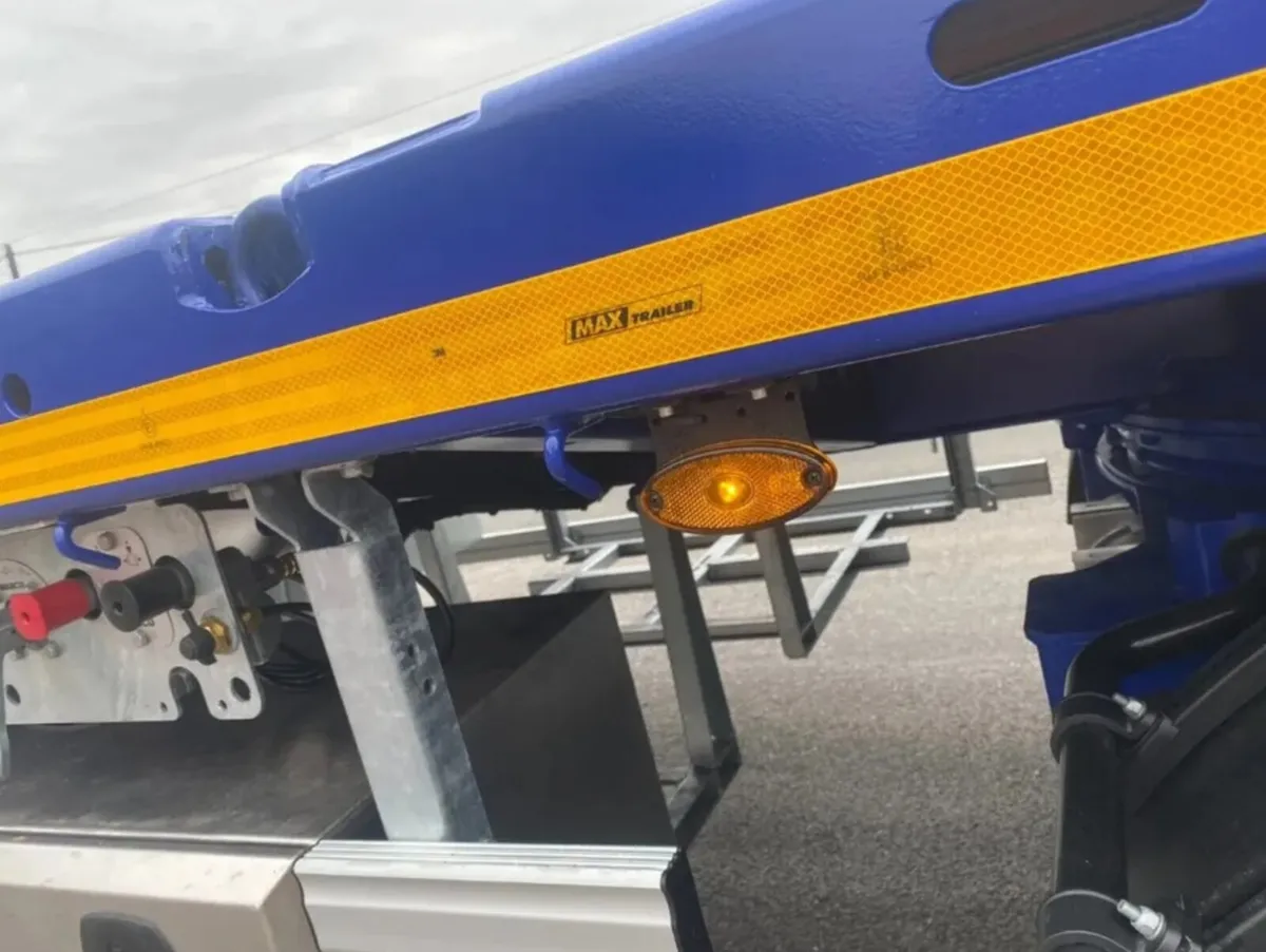 TROMBONE FLAT TRAILER - Image 4