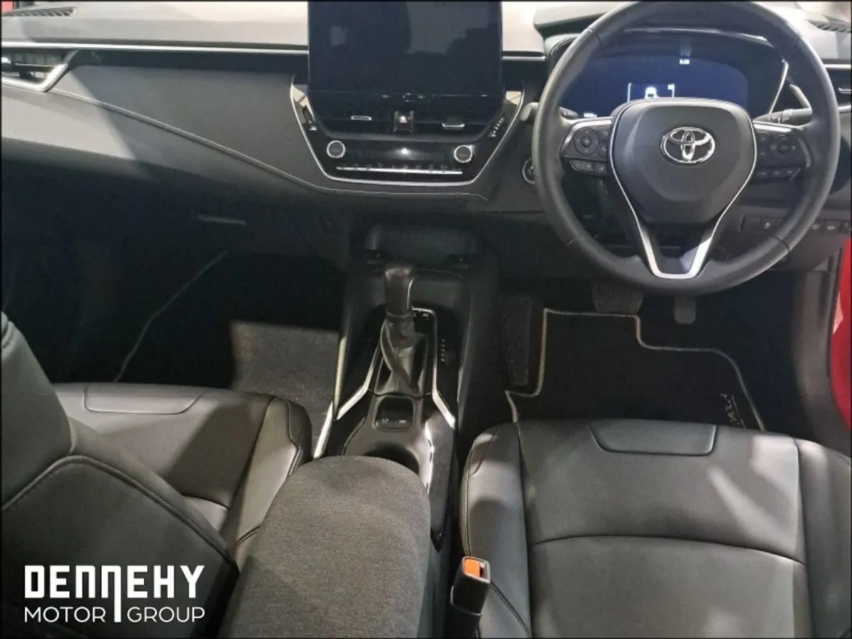 Toyota Corolla Luna Sport - Image 3