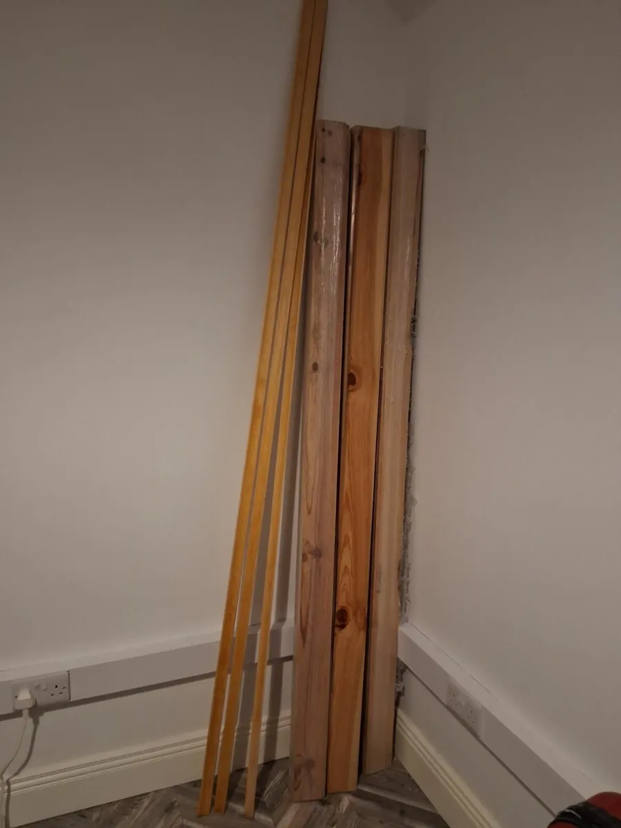 Pine ceiling boards x 33 and 3 lengths of wooden t - Image 1