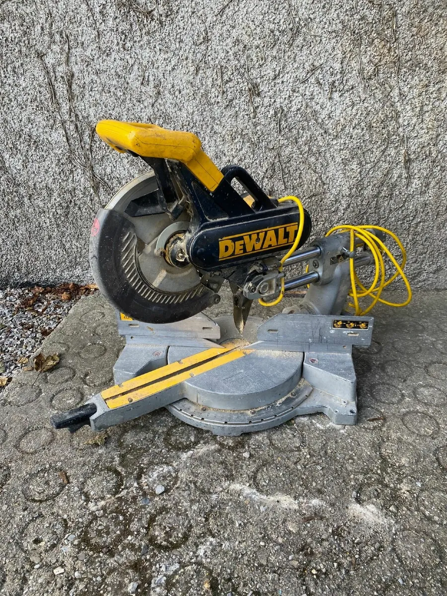 dewalt mitre saw - Image 2