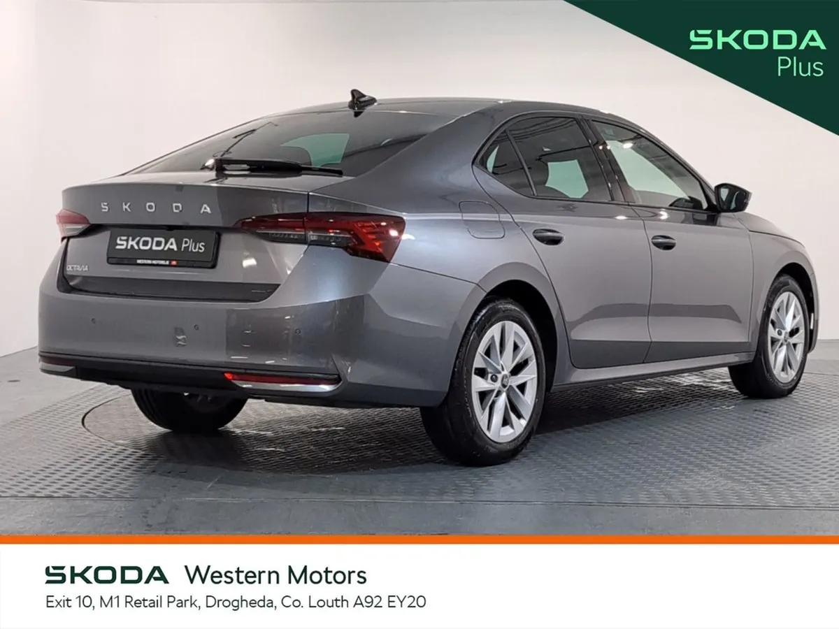 Skoda Octavia Selection 2.0tdi 115HP - Image 3