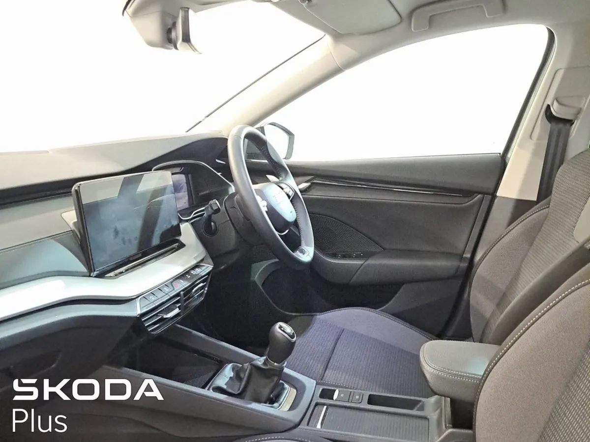 Skoda Octavia Selection 2.0tdi 115HP - Image 4