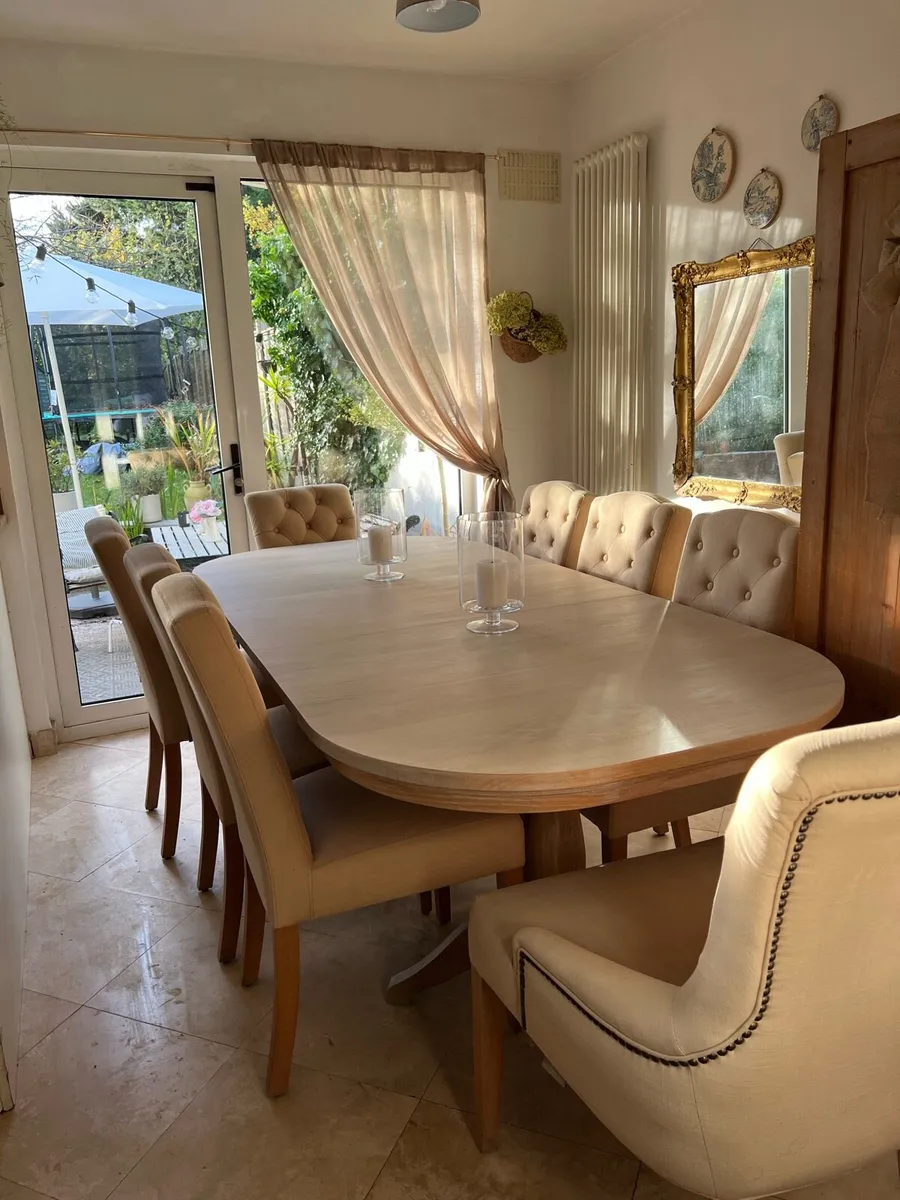 Neptune table and 8 chairs(5 chairs faded) - Image 1