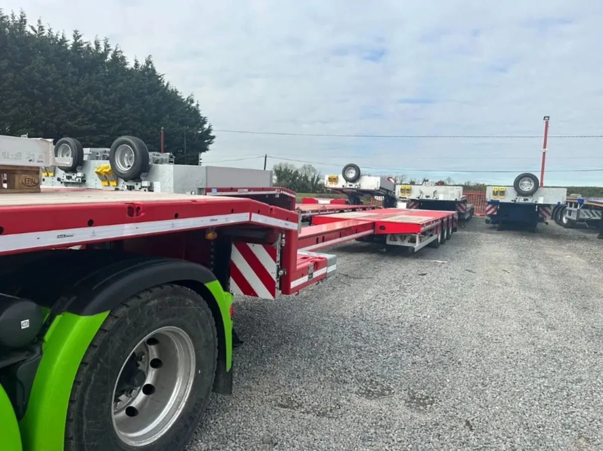 MAX TRAILER EXTENDABLE LOW LOADER - Image 1