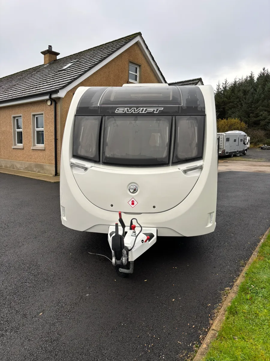 2021 Swift Major 6 - Image 2