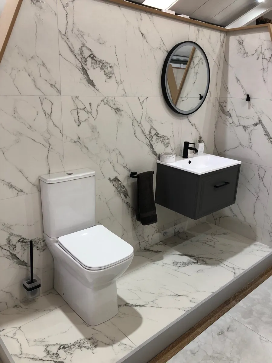 60x120 porcelain tiles - Image 1