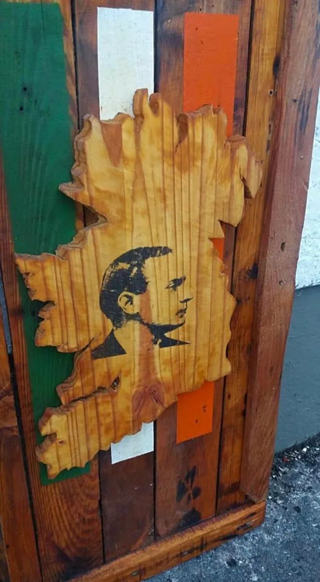 Rustic Commemorative Padraig Pearse / Ireland Wood - Image 3