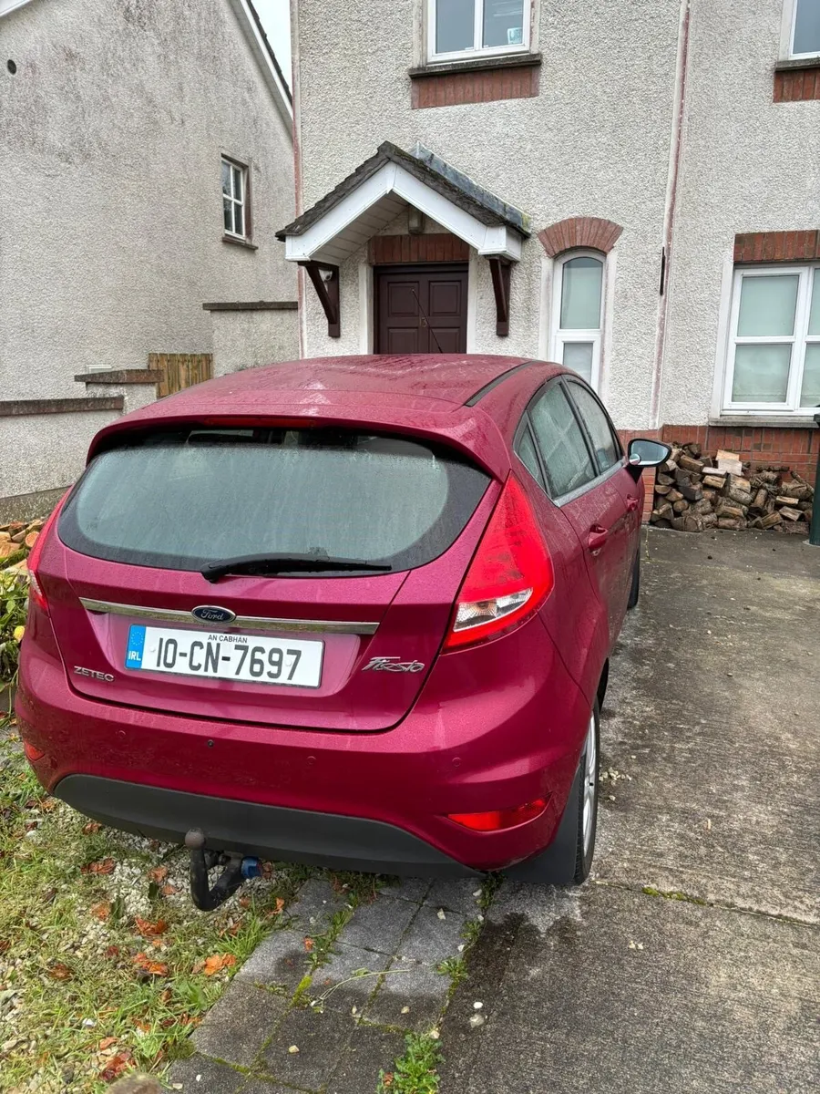Ford Fiesta 2010 - Image 3