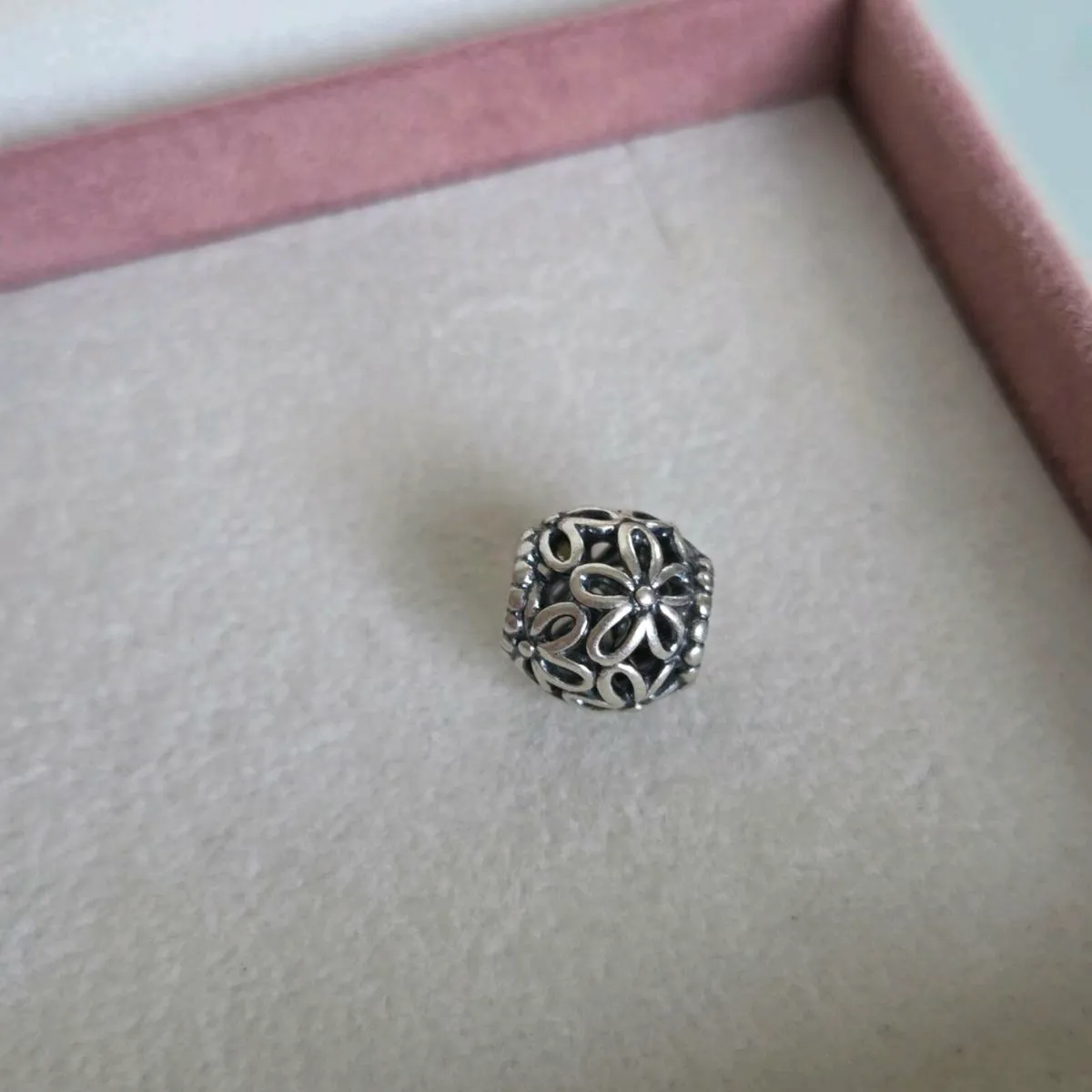 Pandora charm bead flower - Image 4