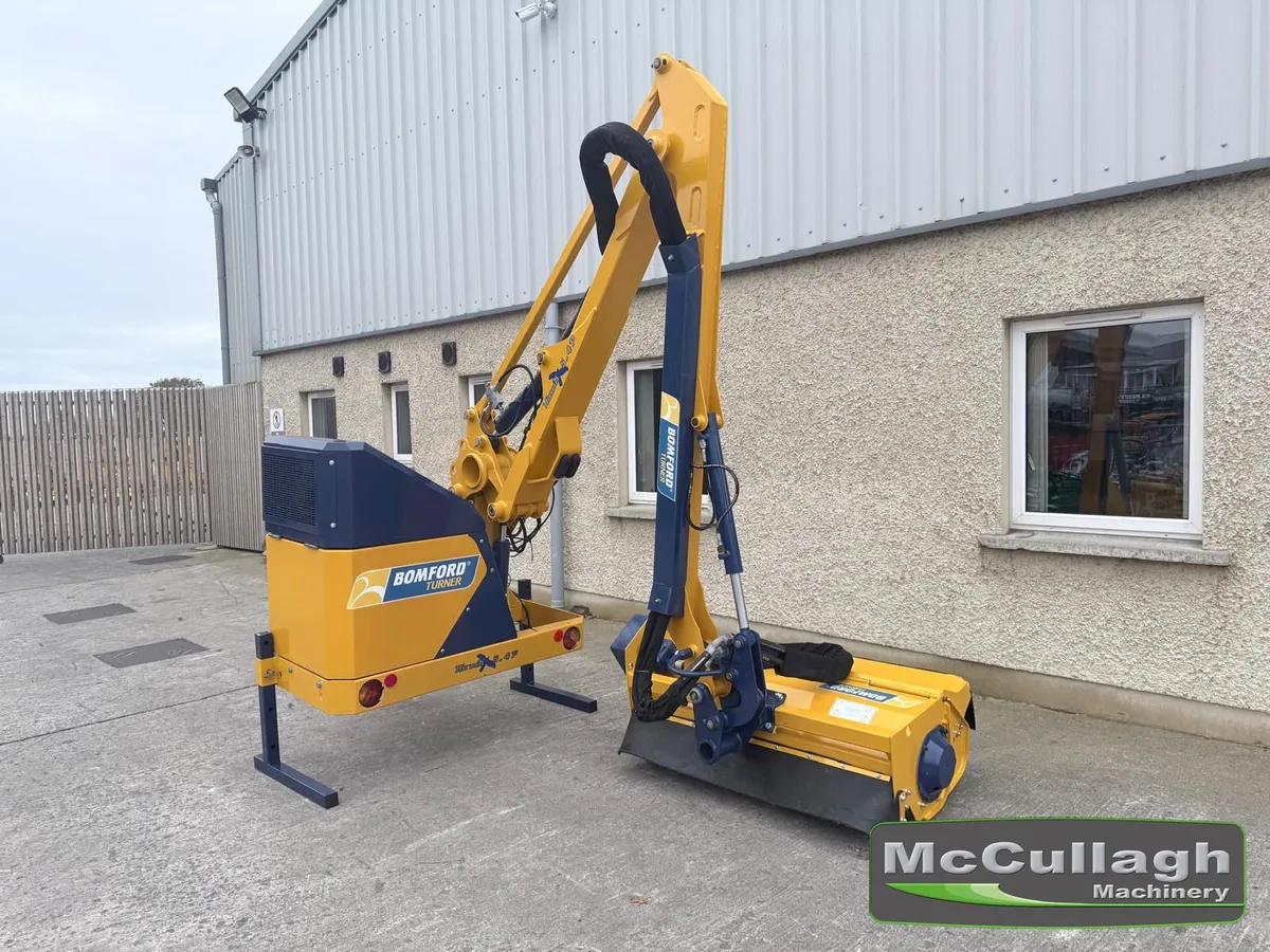 Used Bomford Hawk 5.4m R/H Hedgecutter - Image 1