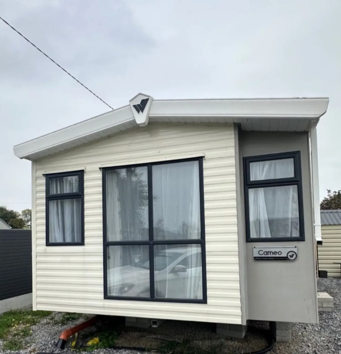 Willerby Cameo 3 bed 38x12 2015 model - Image 1