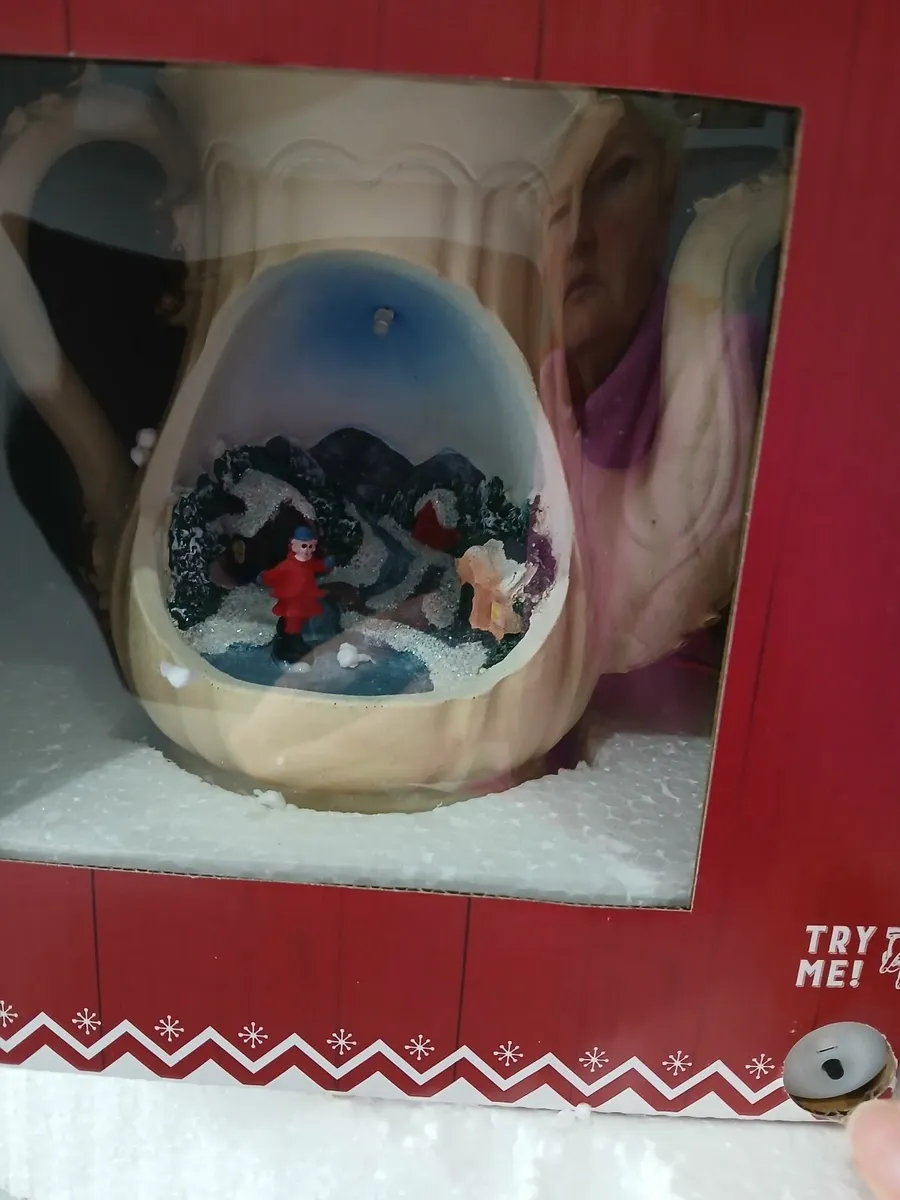 Christmas decoration - Image 1