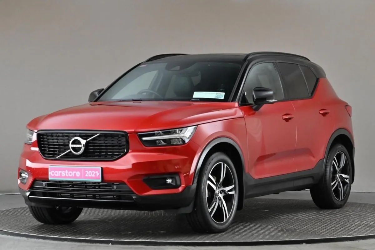 Volvo XC40 1.5 T3 R-design PRO  bitone Roof el.pa - Image 3
