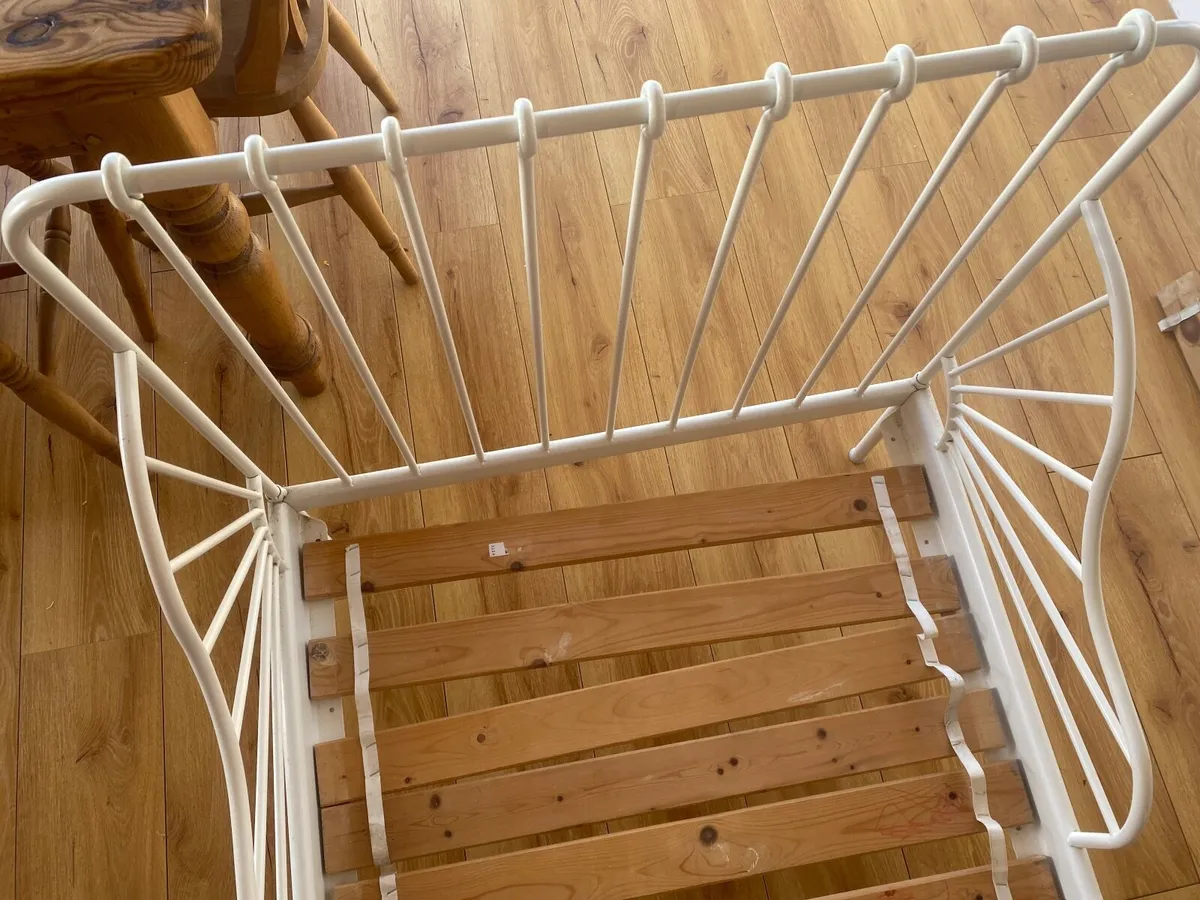 IKEA child’s extendible bed - Image 2