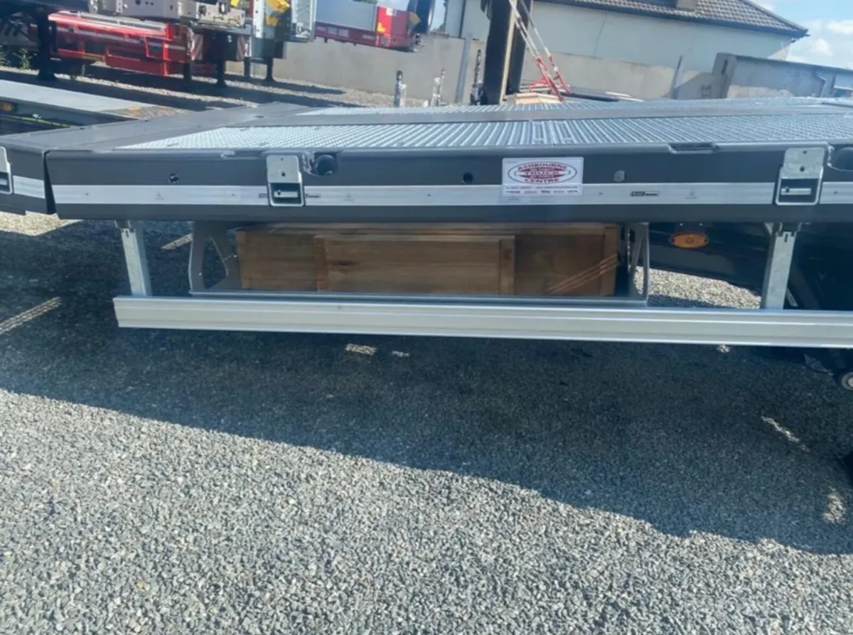 LIFTING BED EXTENDABLE LOW LOADER - Image 4