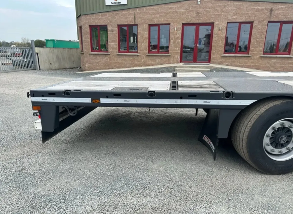 IN STOCK 13.6m SLOPER EXTENDABLE MAX TRAILER - Image 3