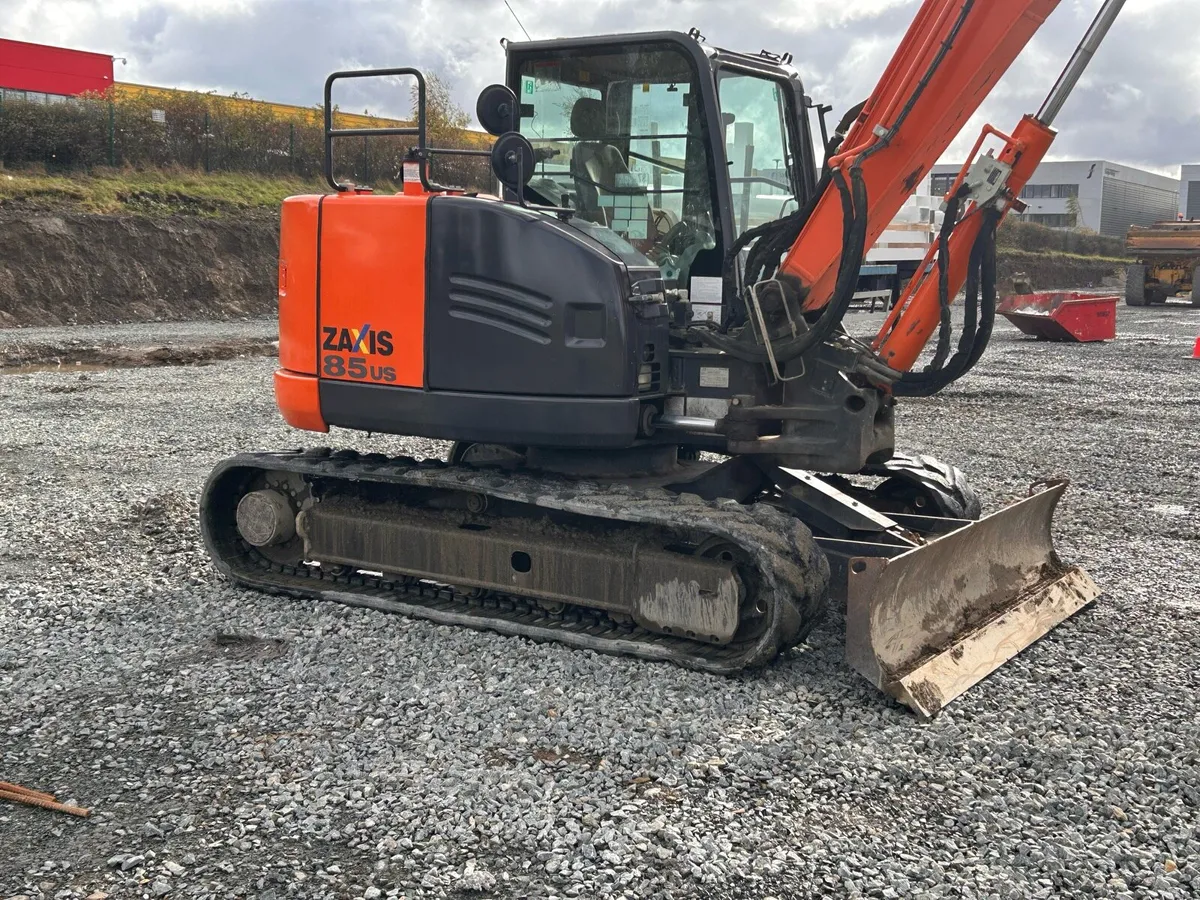 2019 Hitachi ZX 85-6 - Image 4