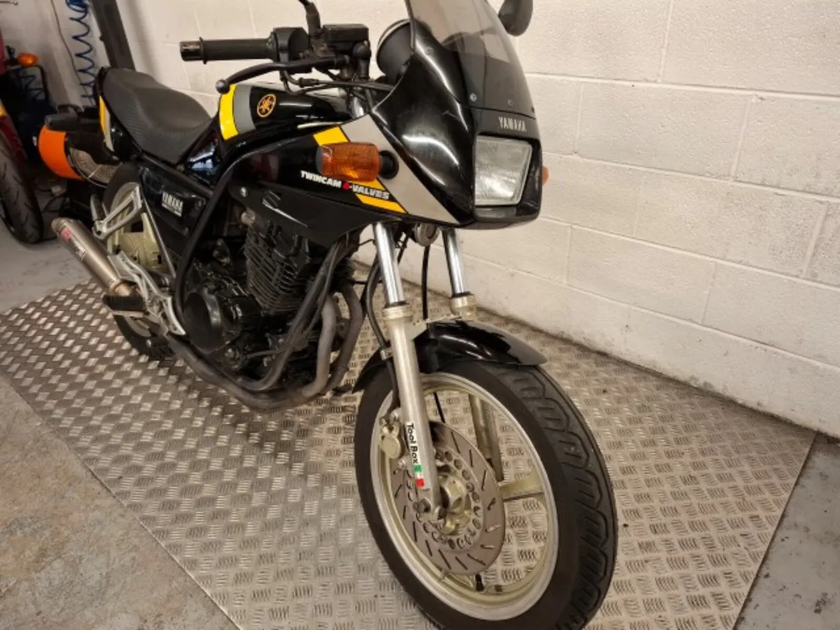 Yamaha SRX250 1985 - Image 2