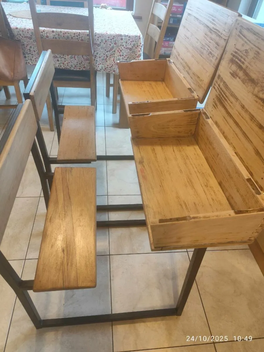 Old School Tables - Image 3