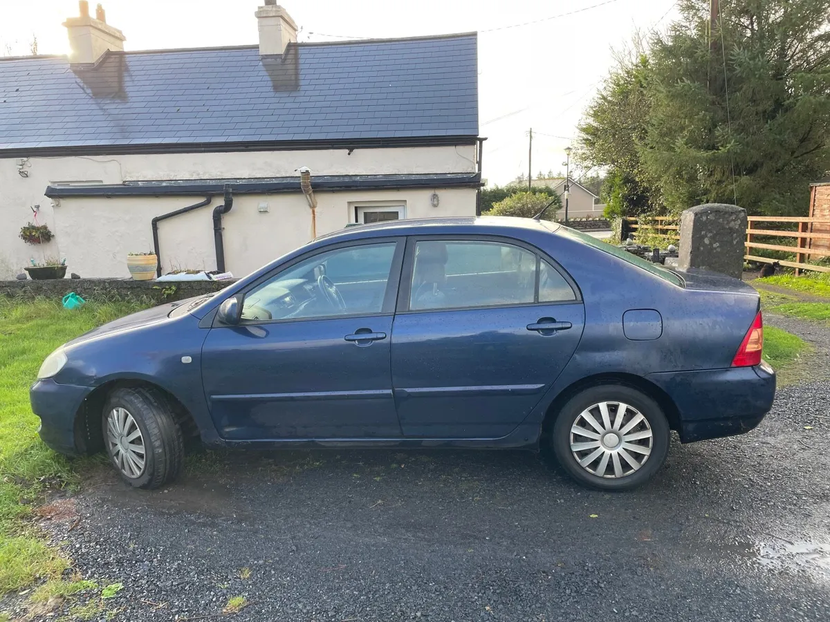 Toyota Corolla 2004 - Image 4