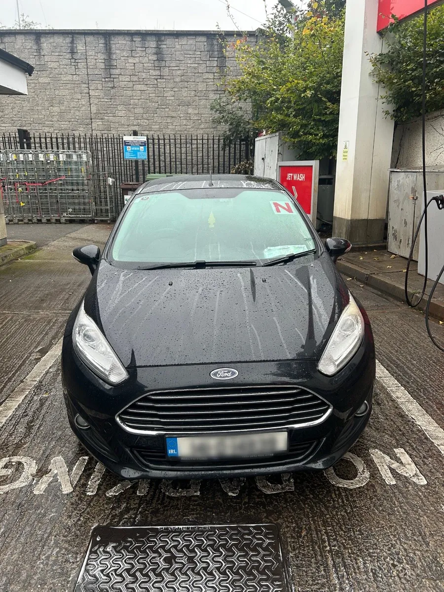 2014 Ford Fiesta Automatic - Image 1