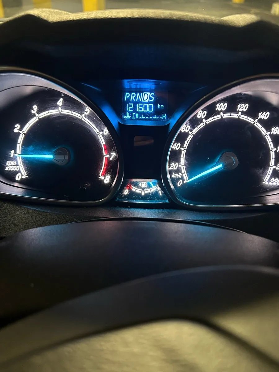 2014 Ford Fiesta Automatic - Image 4