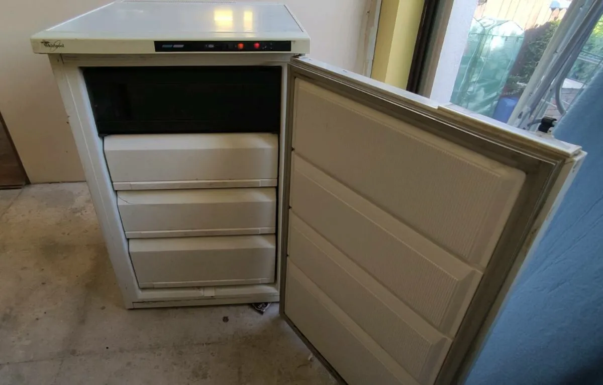 Freezer - Image 2