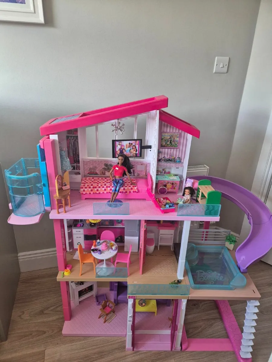 Toys - Image 1