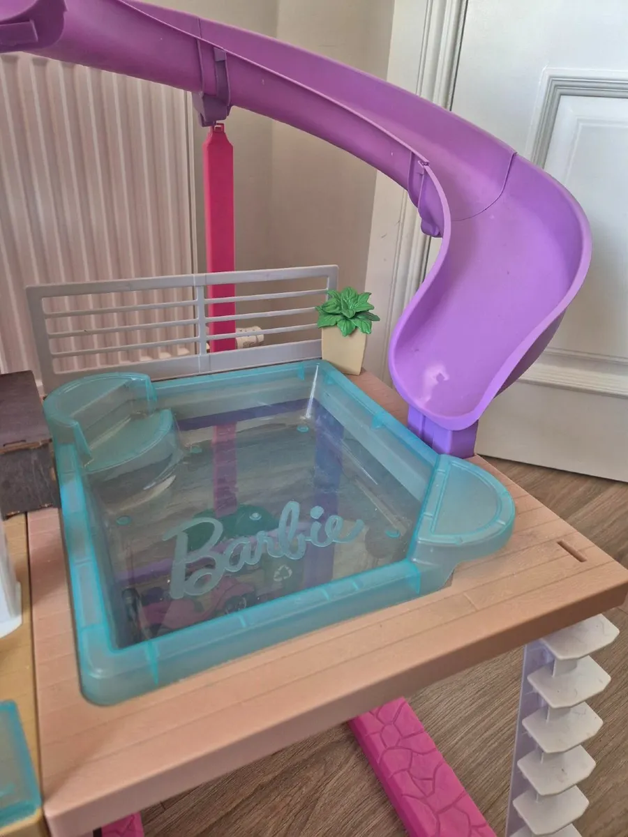 Toys - Image 2