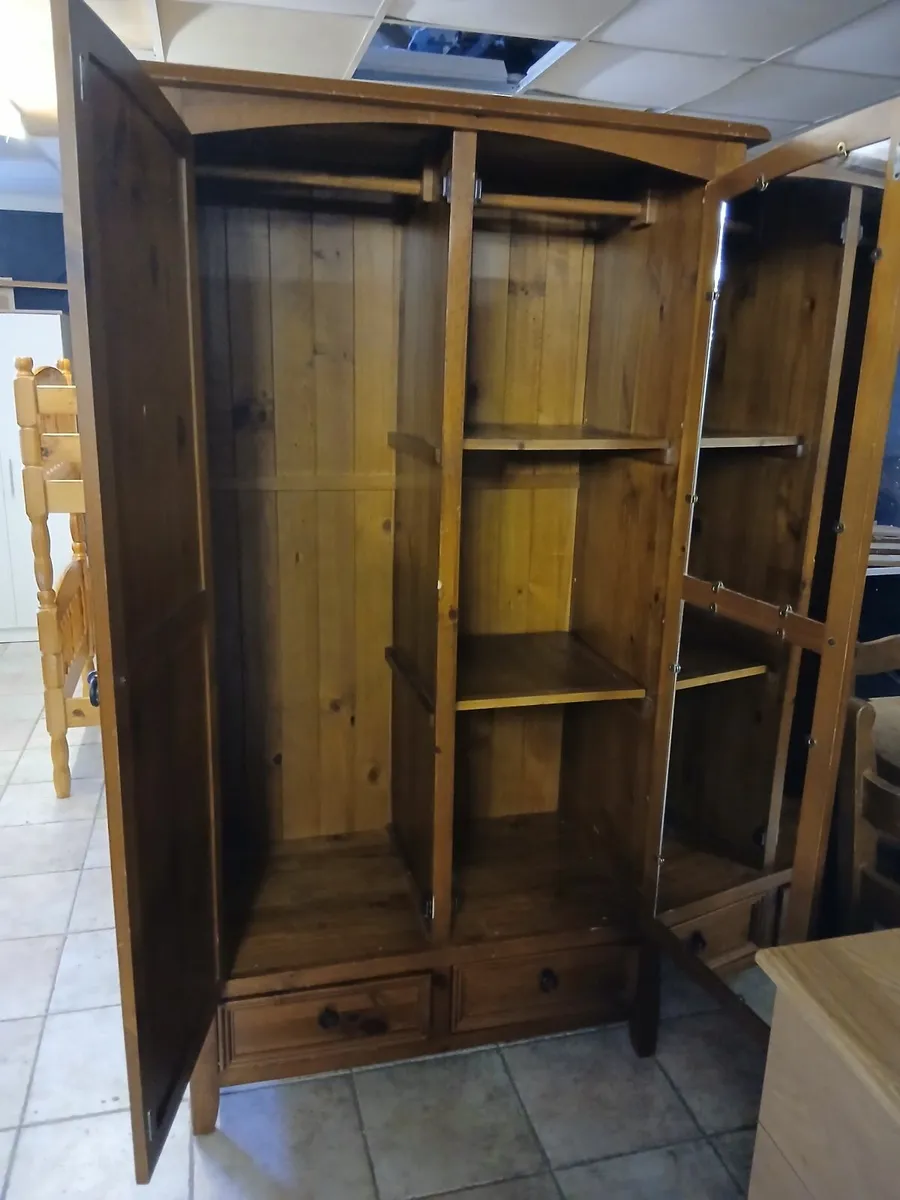 Wardrobe - Image 2