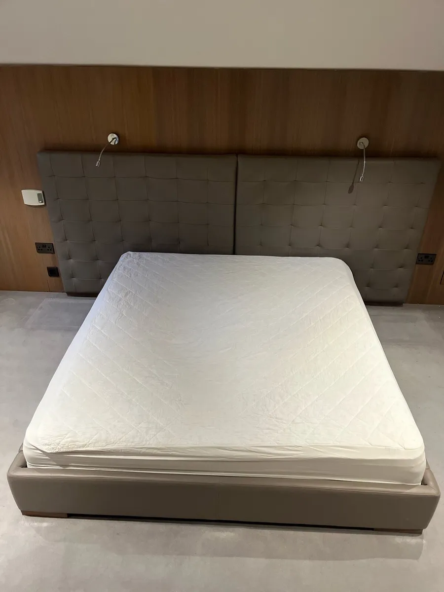 Super king bed