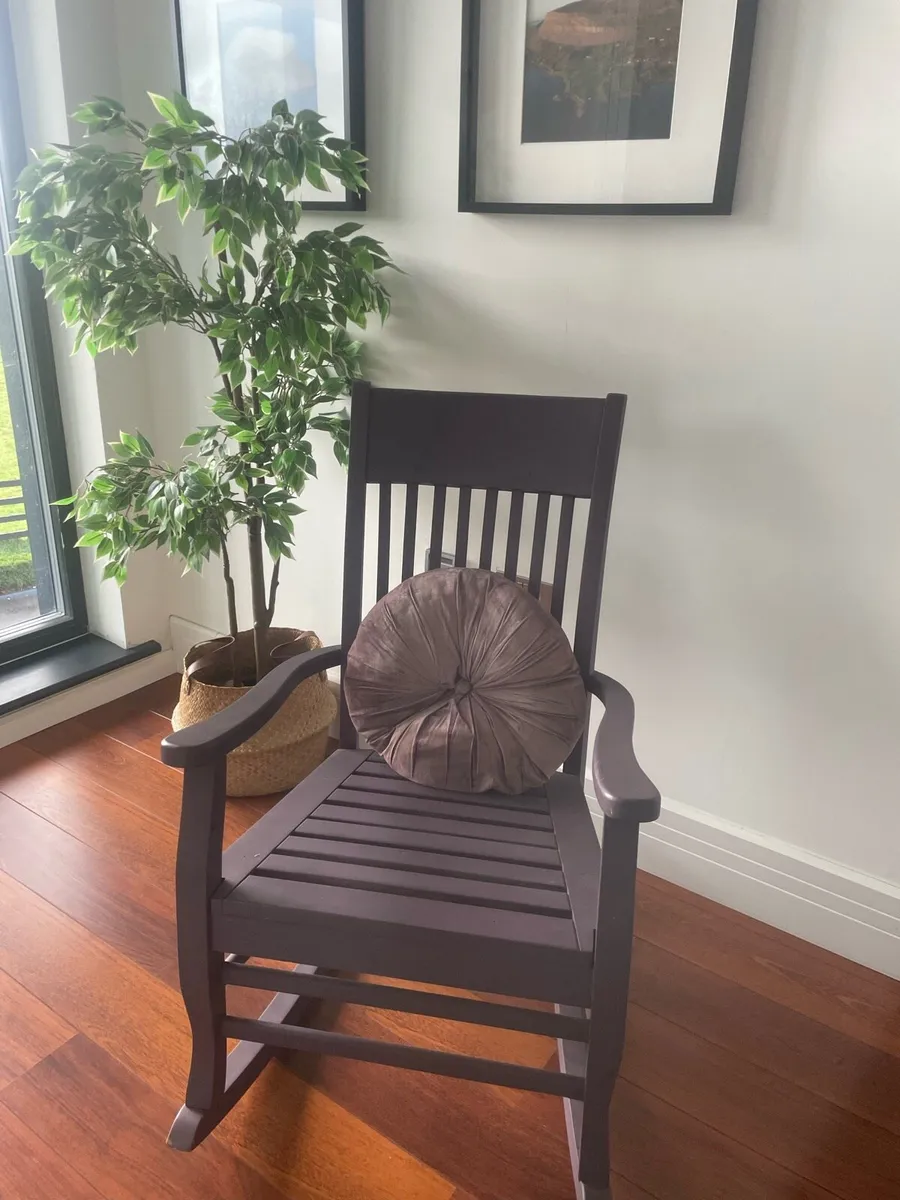 Rocking Chair - Image 2