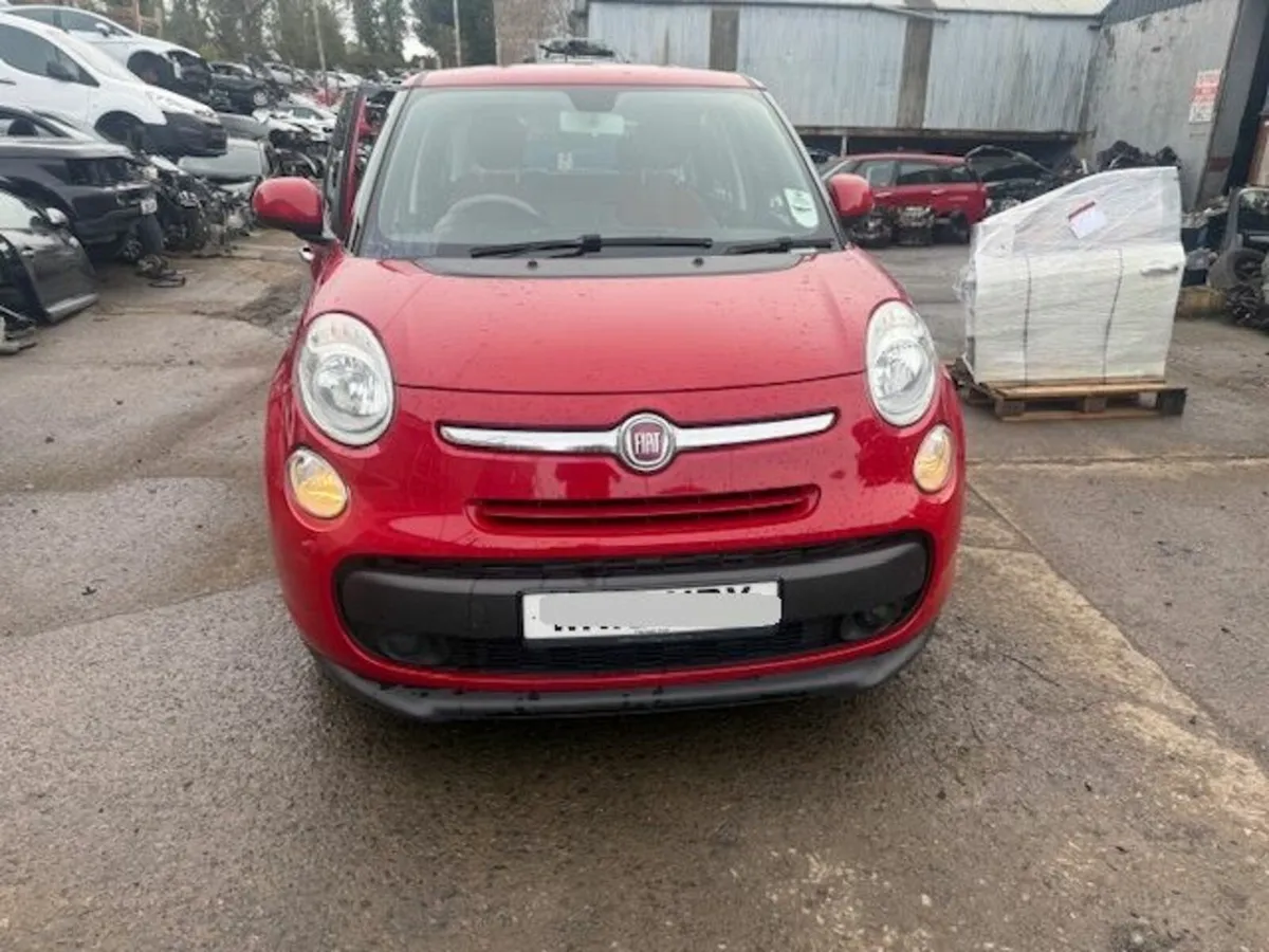 2013 FIAT 500L 1.3L-D - Image 1