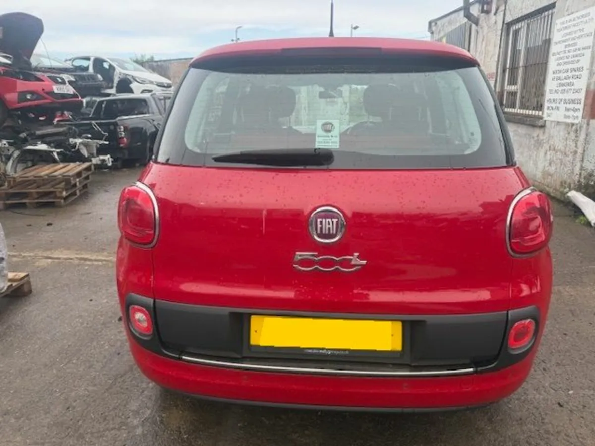 2013 FIAT 500L 1.3L-D - Image 3