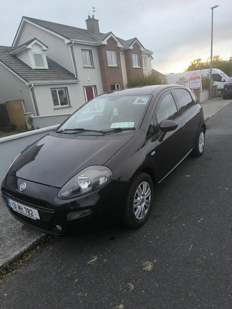 Fiat Punto 2013 - Image 2