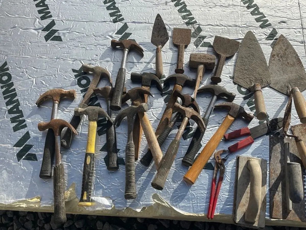 Hammers and trowels - Image 2