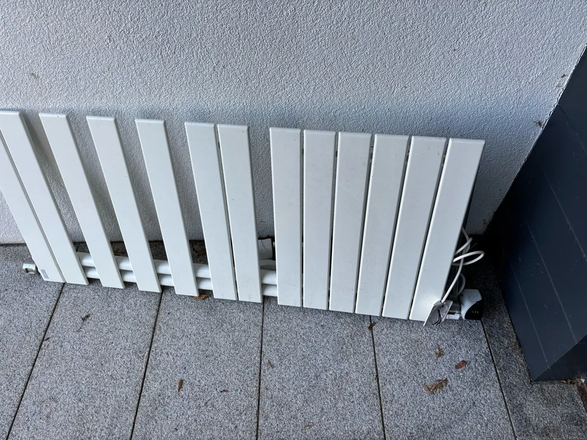 Electric hand towel radiator - Image 1