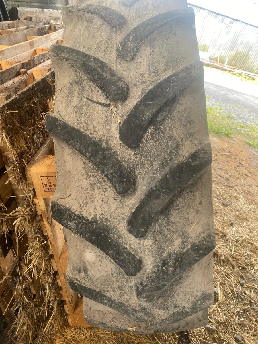 Tractor Tyres 460 85 R38 - Image 2