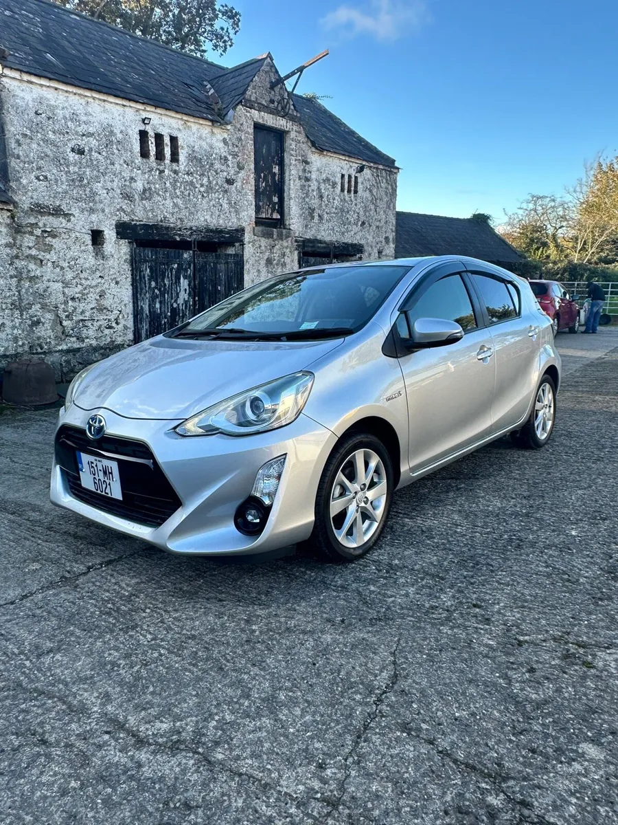Toyota Aqua 2015 | Hybrid Petrol - Image 2