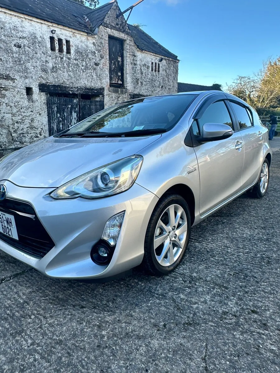 Toyota Aqua 2015 | Hybrid Petrol - Image 3