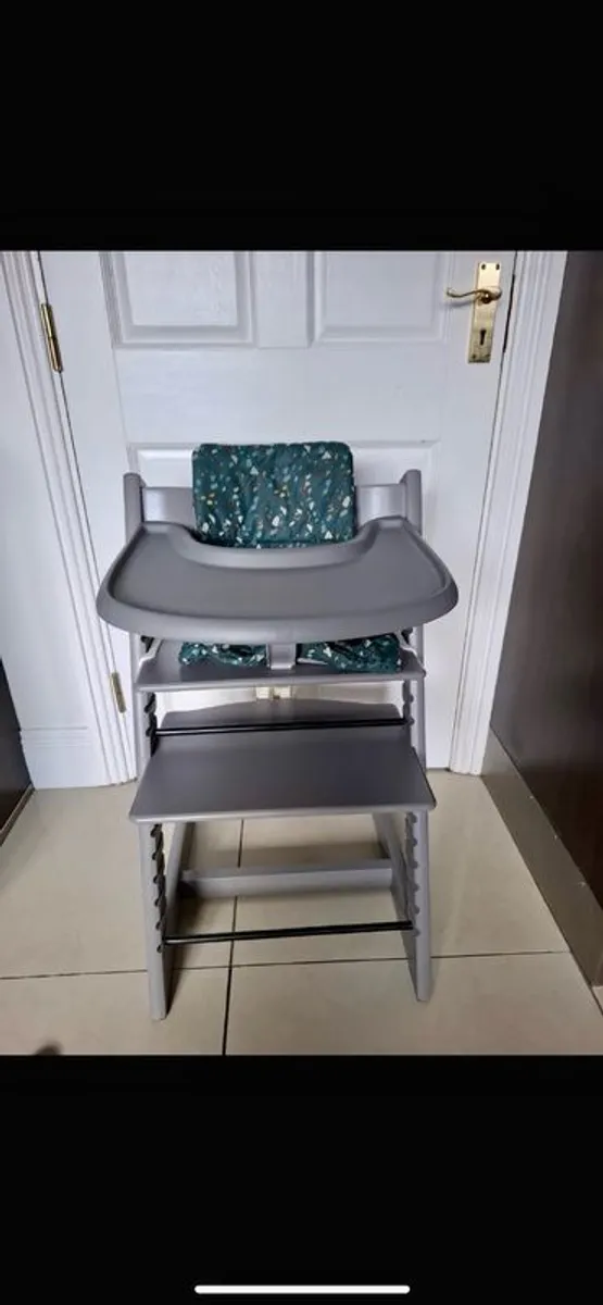 Tripp trapp wooden high chair - Image 1