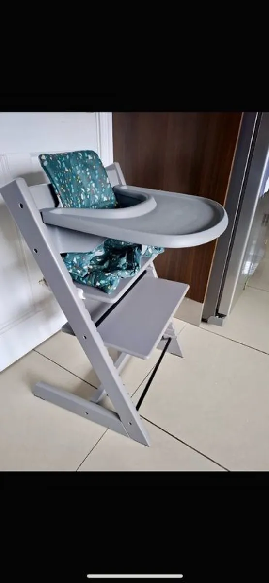 Tripp trapp wooden high chair - Image 2