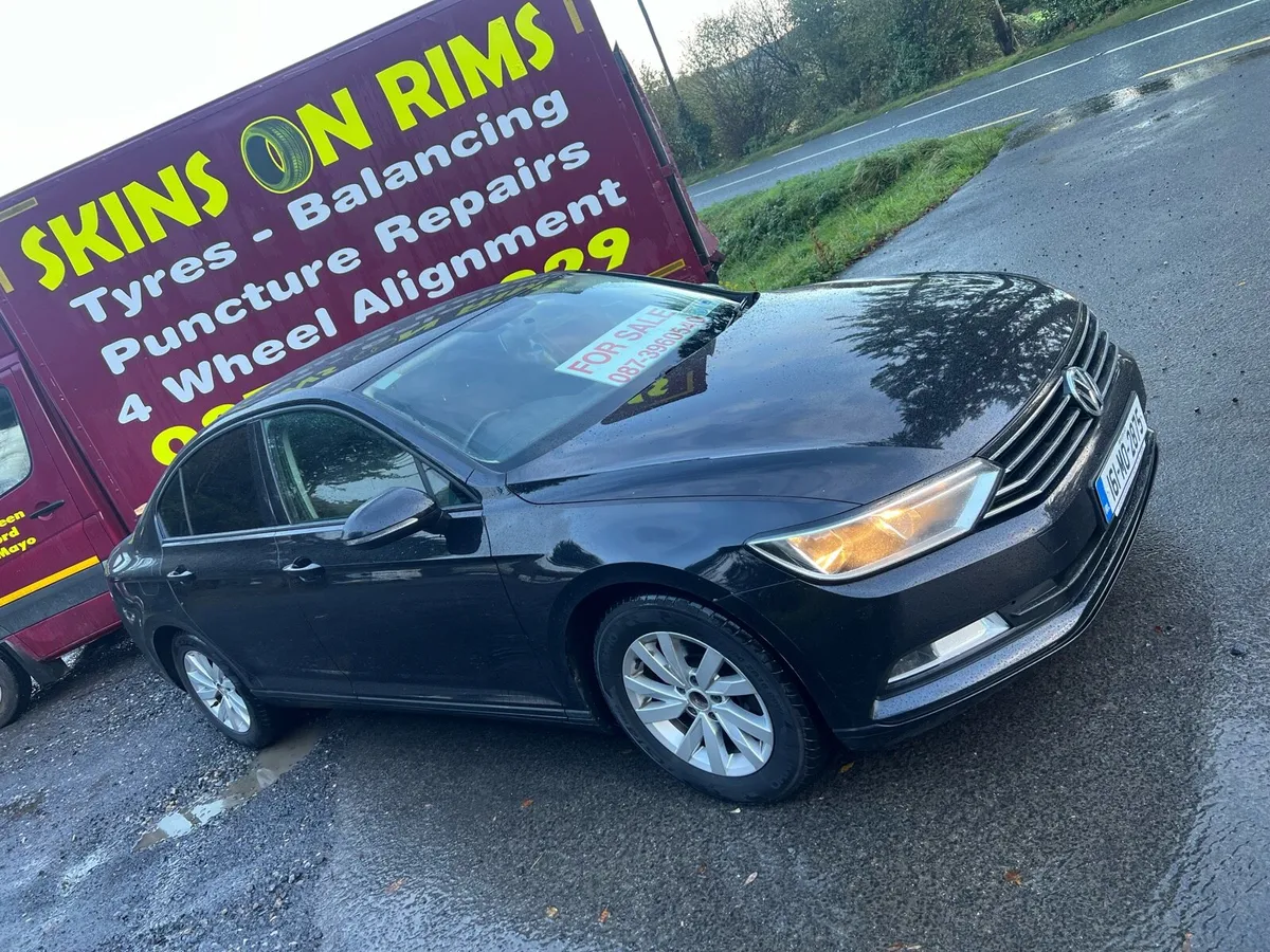 2016 Passat - Image 1