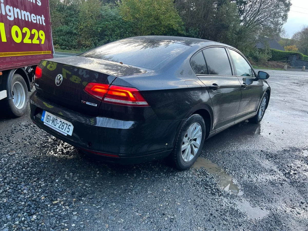 2016 Passat - Image 3