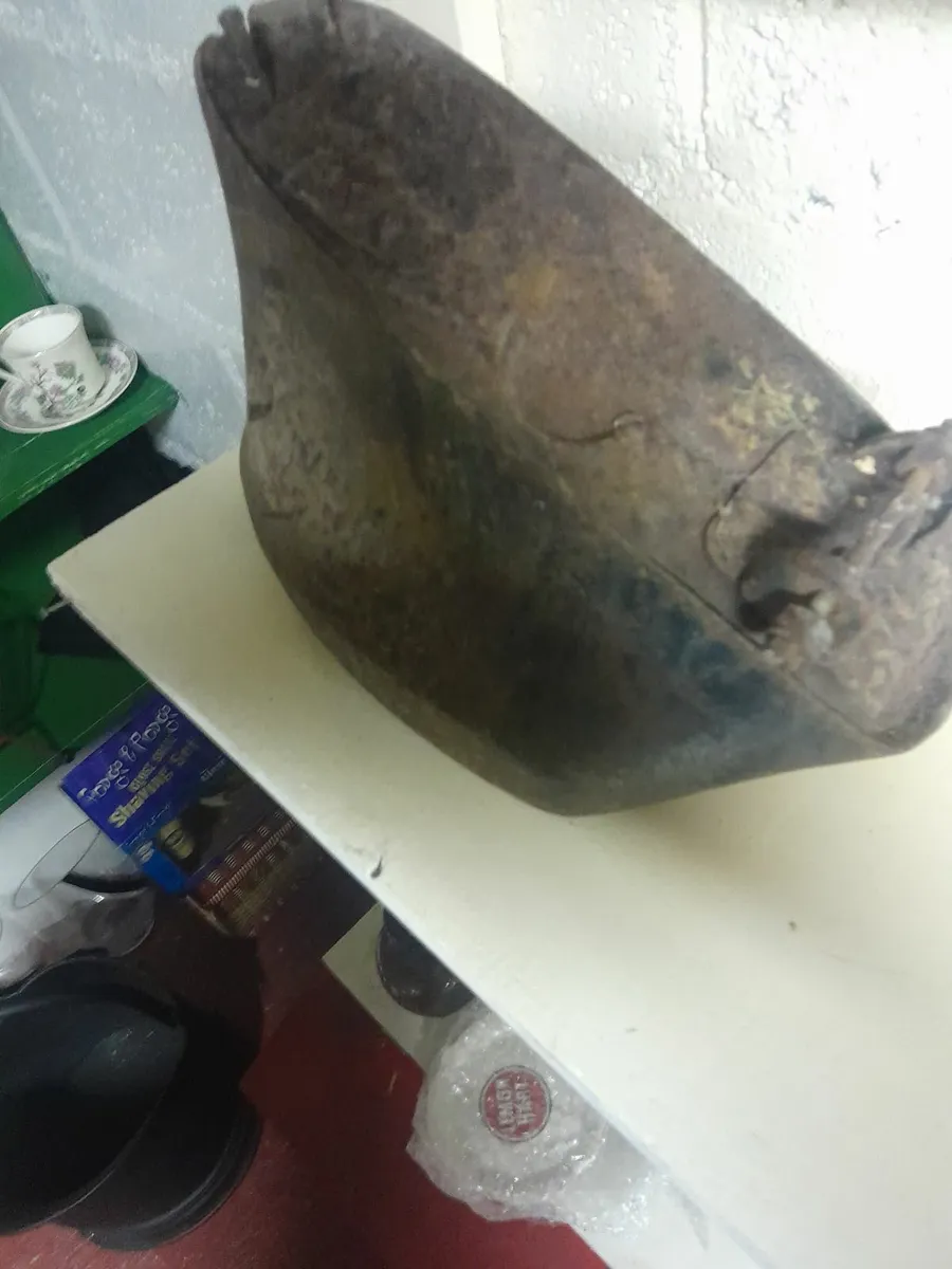 Vintage honda 50 petrol tank - Image 3